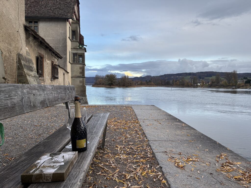 Pausa gastronômica preparada pela Viagem Suíça ao ar livre, em Stein am Rhein