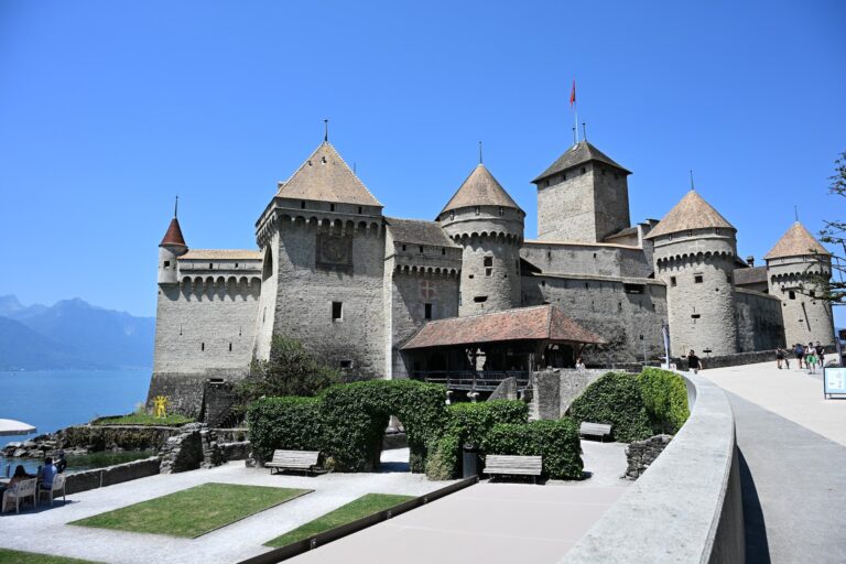 Castelo de Chillon com crianças: o que funciona (e o que não) numa visita em família