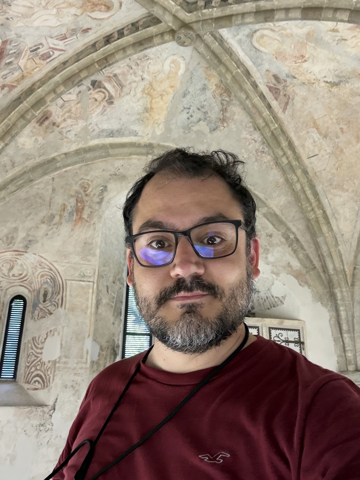 Raphael, da Viagem Suíça, sob as abóbadas pintadas da capela de são Jorge no Castelo de Chillon