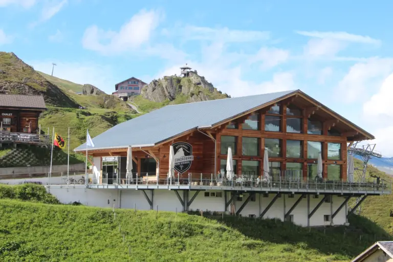Kleine Scheidegg: trem, paisagem e uma pausa aos pés do Eiger